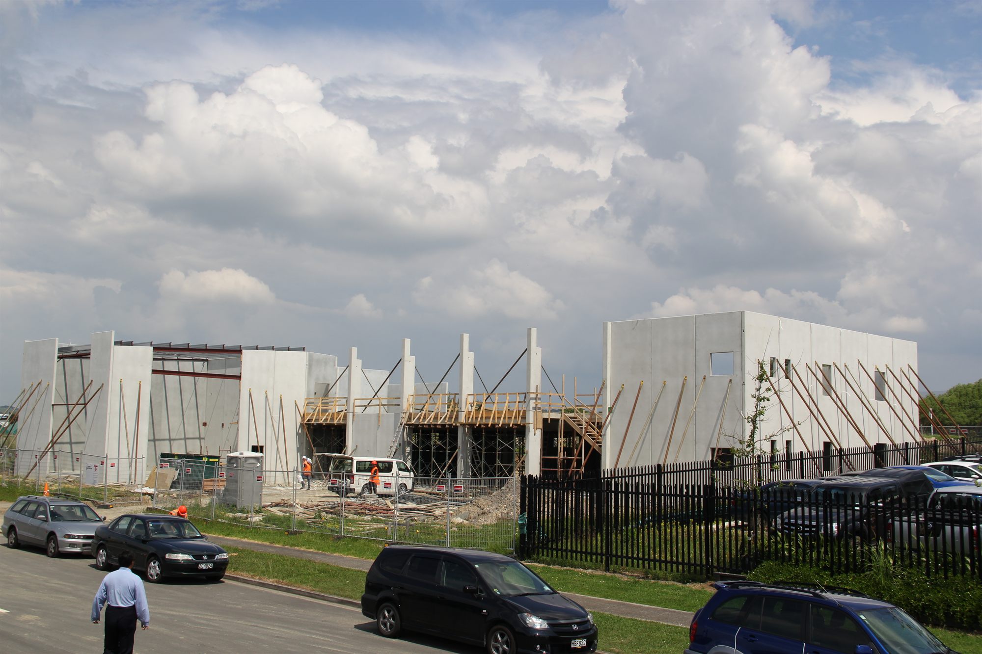Vistalite Workshop concrete building exterior
